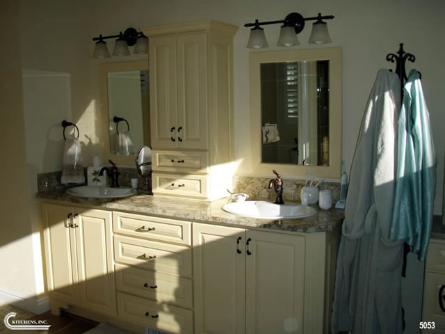 5053 Bath After
